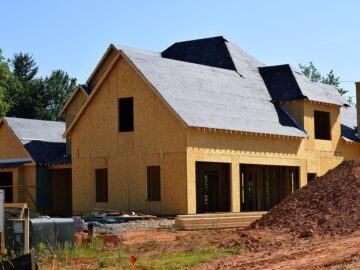 mortgage rates surge: What it means for your home buying plans in 2023